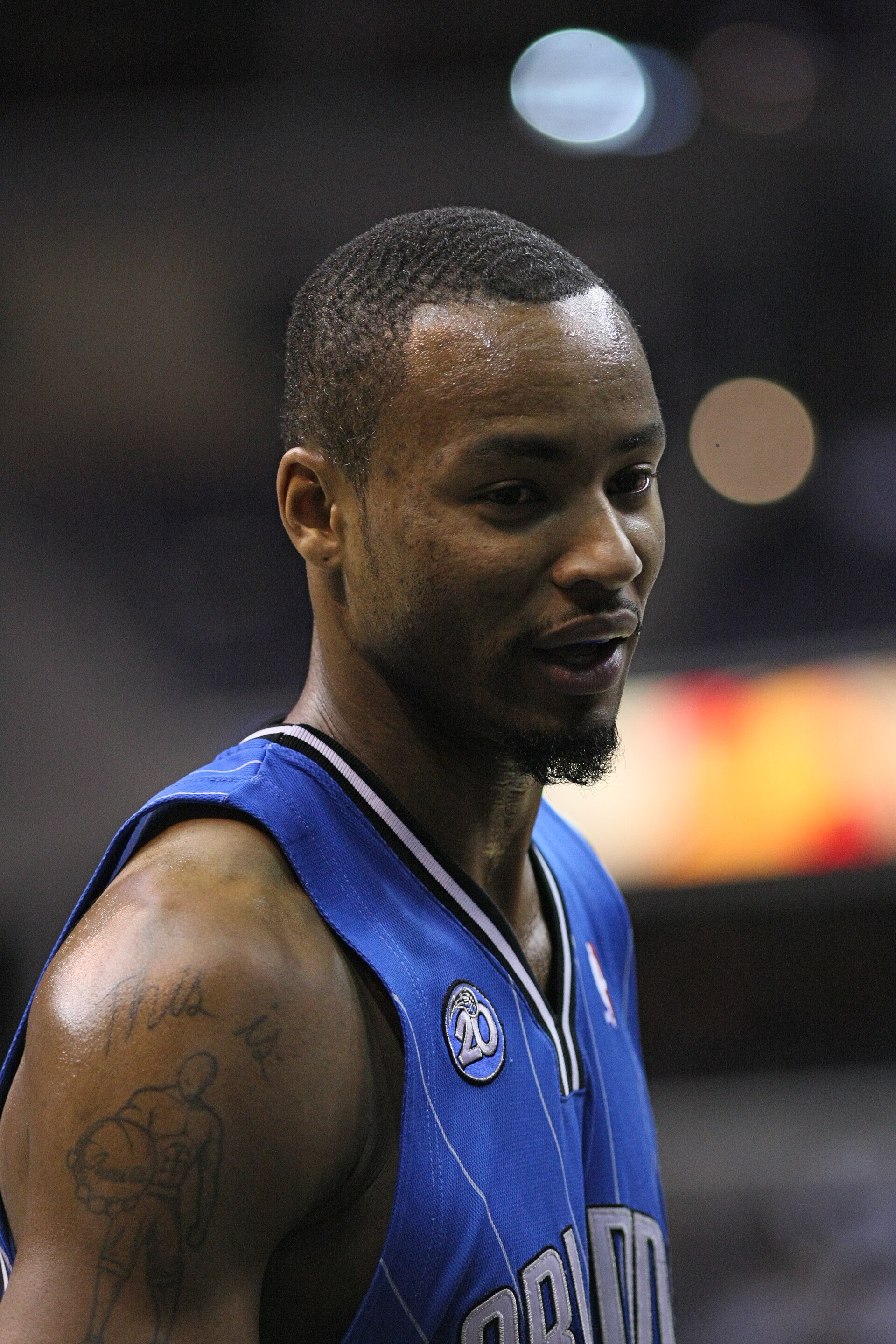 Imagem de referência relacionada a Rashard Lewis, item descrito como basquetebolista estadunidense
