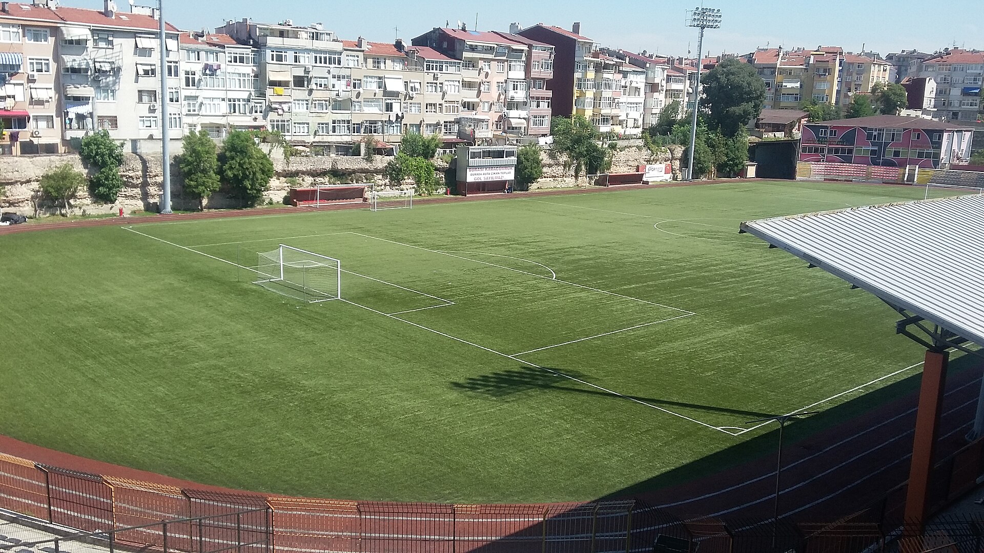 Imagem de referência relacionada a Fatih Karagümrük Spor Kulübü, item descrito como clube de futebol da Turquia