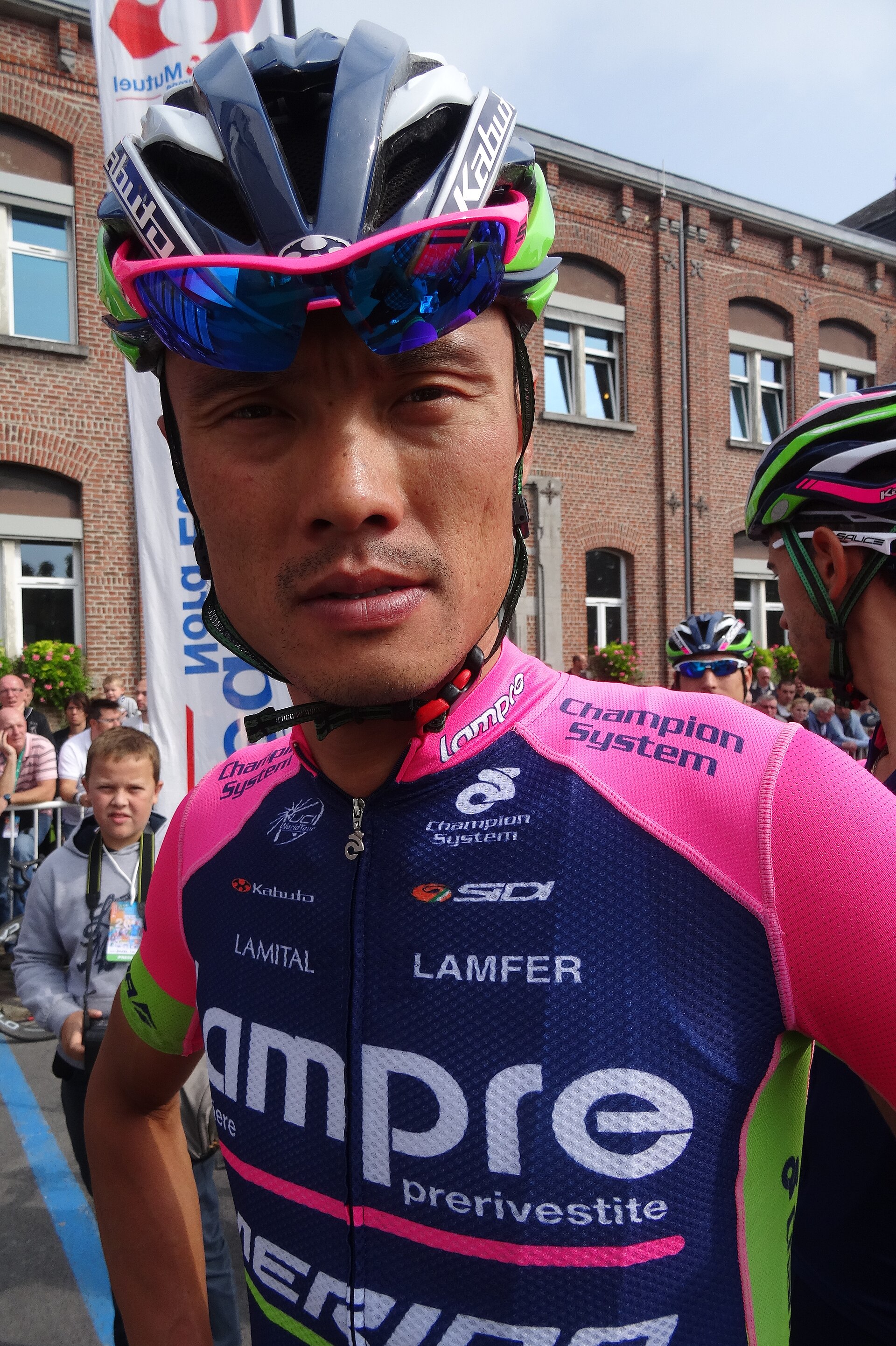 Imagem de referência de Xu Gang, descrito nos dados abertos como ciclista chinês