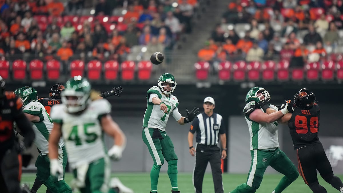 Harris misses practice with illness, Campbell nearing return