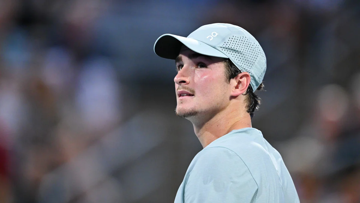 João Fonseca cai no ranking da ATP após desistir de competições na Ásia