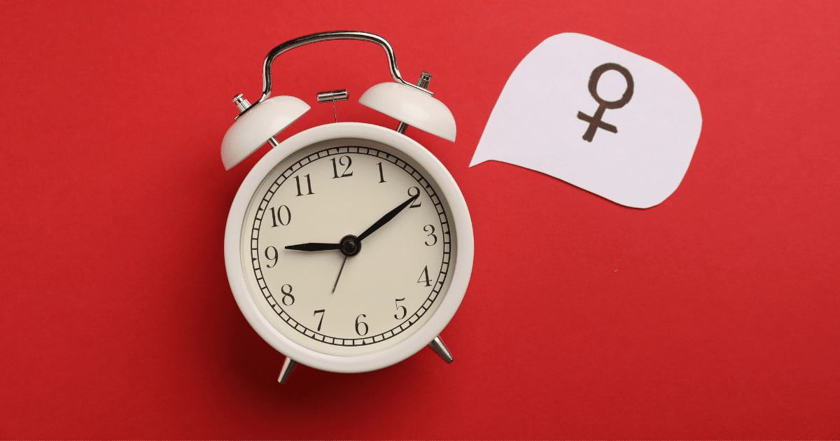 Dores nas articulações aumentaram na menopausa? Entenda a relação com a queda do estrogênio
