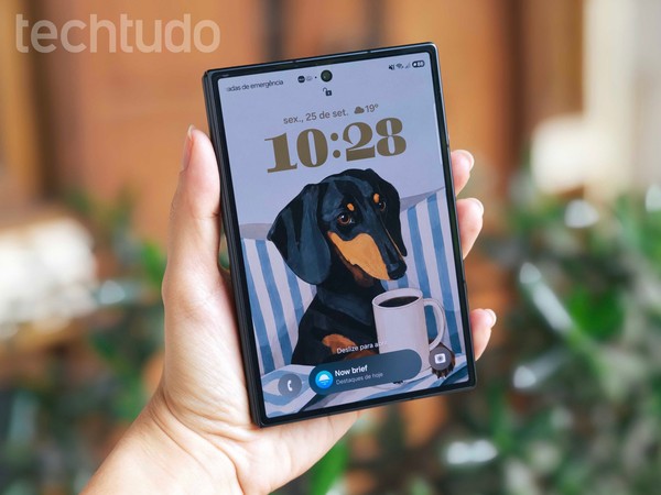 iPhone Duo, Galaxy Z Fold8 e mais: por que o celular passaporte virou moda?