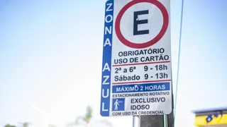 Projeto de lei quer criar período grátis para vagas da Zona Azul no Brasil inteiro
