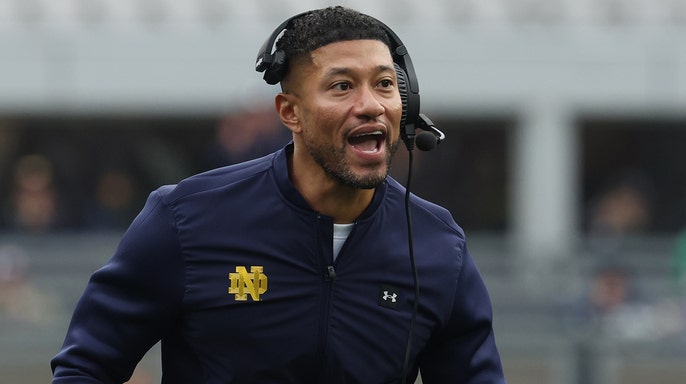 O futebol de Notre Dame limita o Michigan State a 167 jardas totais em vitória em casa por 27-10
