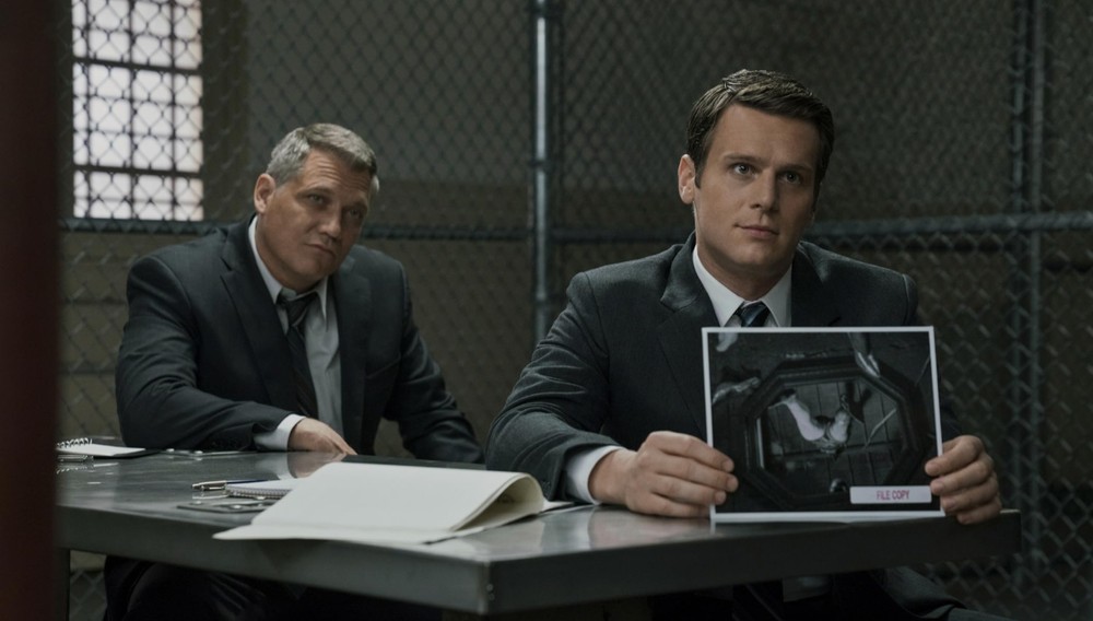 Mindhunter: série da Netflix acompanha agentes do FBI que estudam o comportamento de assassinos em série. — Foto: Reprodução/IMDb