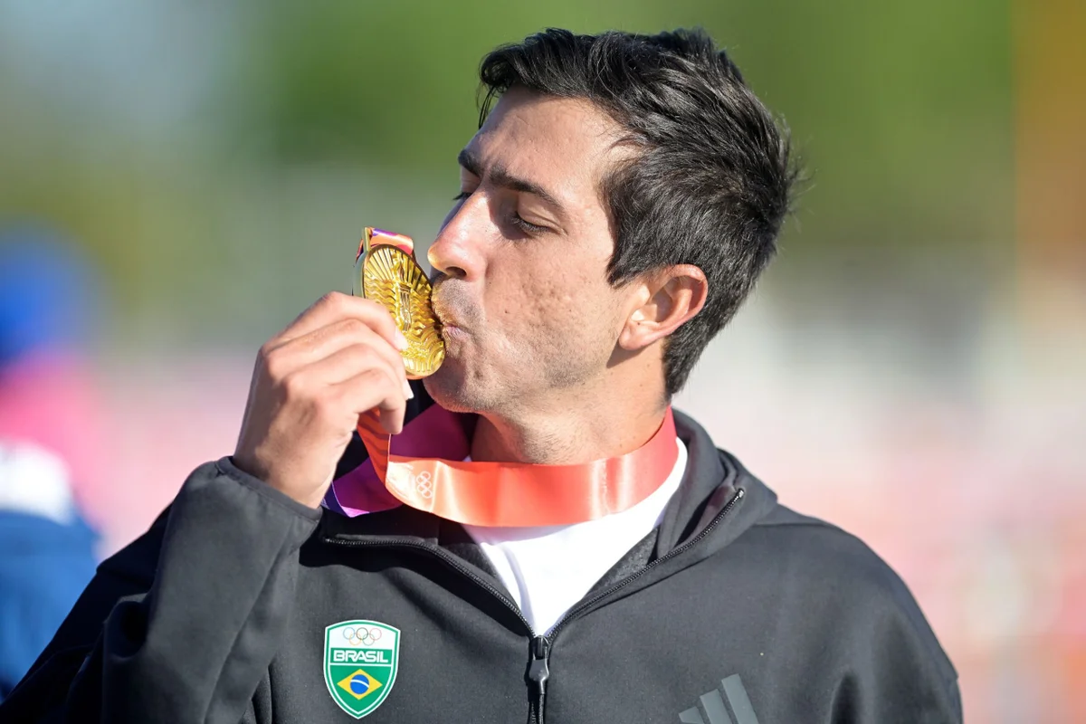 Caio Bonfim celebra ouro e coloca prova como bom indicador para LA 2028