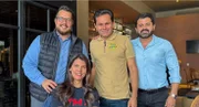 Bernardo Küster (a esquerda) e o candidato a deputado federal Márcio Pacheco (ao centro)