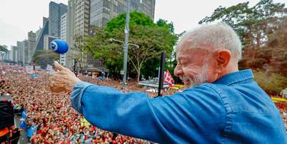 Presidente da República, Luiz Inácio Lula da Silva, durante ato "Lula em São Paulo, O Brasil Pronto Pra Mais" na Avenida Paulista, em São Paulo - SP. Foto: Ricardo Stuckert