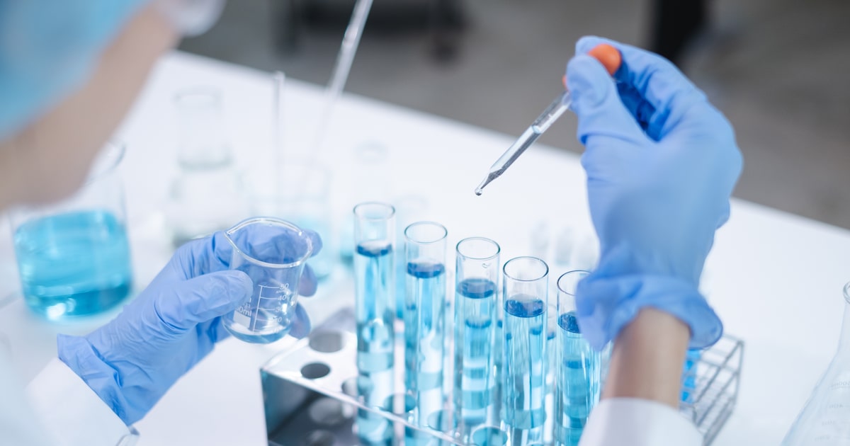 Pesquisadora de laboratório na Rússia morre após suspeita de infecção por peste