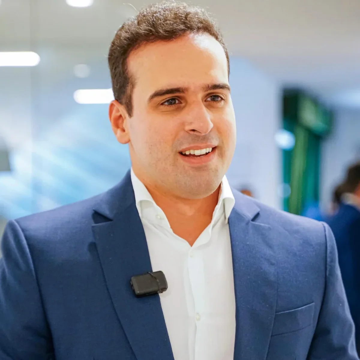 Atlas: Lucas Ribeiro tem 51,5% de votos válidos em 1º turno na Paraíba