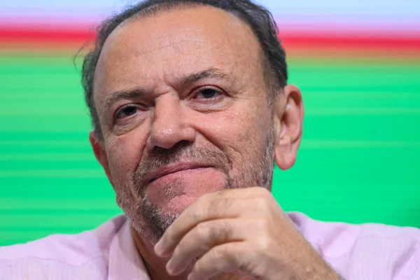 Presidente do PT: Lula quer confronto direto com Flávio e vai aos debates
