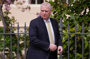 Ex-príncipe Andrew pede anulação de mandados de busca em suas casas relacionados ao caso Epstein