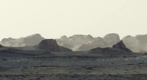 NASA mostra foto de amanhecer em Marte sem filtro e surpreende