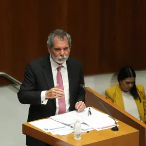 "Pruebas hechizas": AMLO descalifica el caso de EU contra Rocha Moya sin mencionar su regreso fallido
