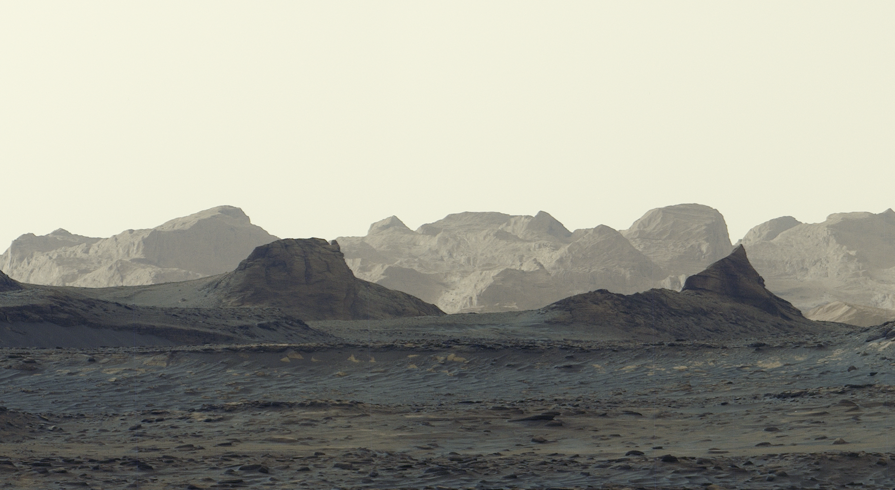 As formas fascinantes de afloramentos rochosos esculpidos pelo vento, conhecidos como *yardangs*, são reveladas neste recorte ampliado de um panorama mais amplo capturado pelo rover Curiosity da NASA em 11 de agosto de 2026. Os cientistas estão ansiosos para saber mais sobre como a camada de yardangs se formou.