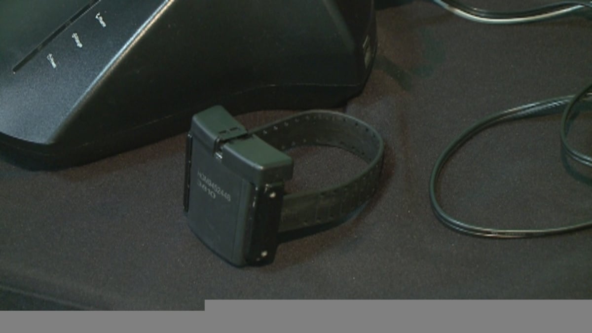 Police say northern Ont. suspect damaged, removed his ankle bracelet