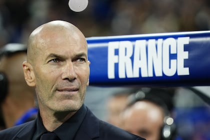 Os EAU compartilharam detalhes sobre o voo da FlyDubai com Israel, incluindo os nomes e nacionalidades dos pilotos.