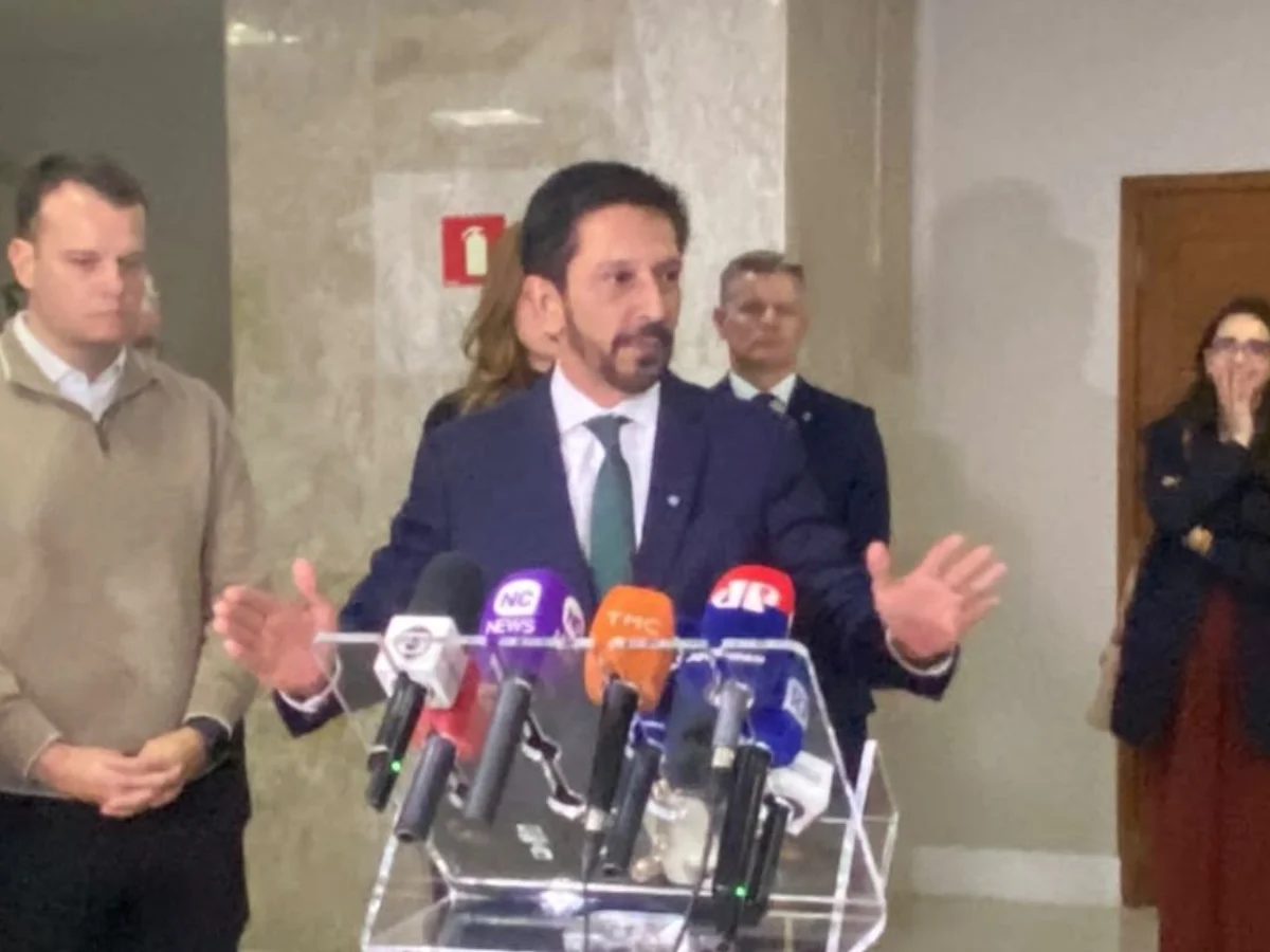 Nunes culpa motoristas por frota menor, mas diz que ônibus não impediu voto