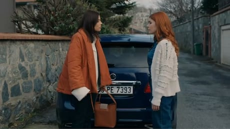 Novo galã na área! Sinan reaparece na vida de Asya e movimenta a trama de Iludida
