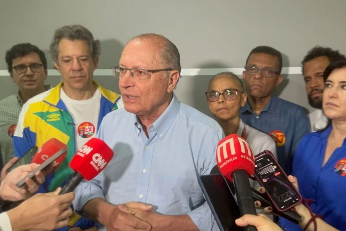 "Menor preocupação", diz Alckmin sobre soldados dos EUA na América Latina
