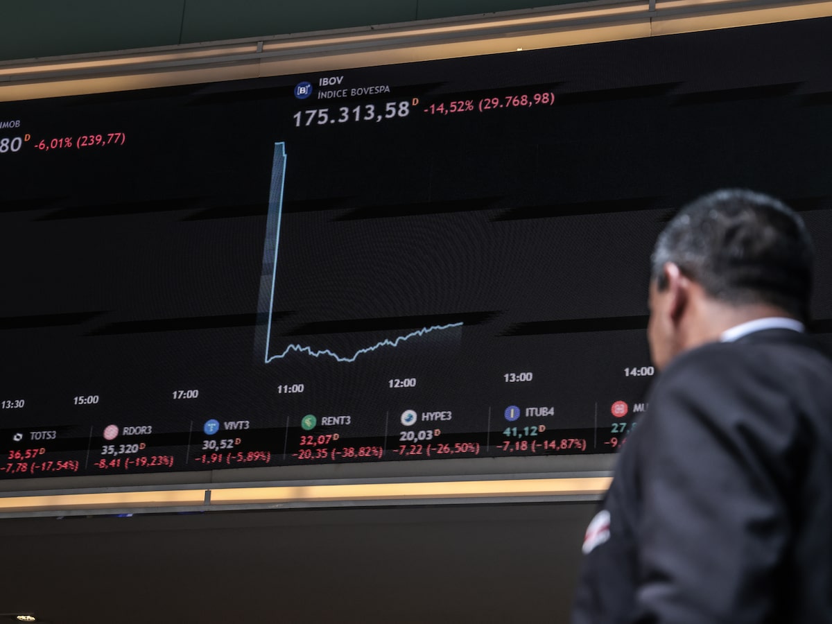 Ibovespa hoje busca recuperação após tombo de quase 14% com reeleição de Lula; dólar recua