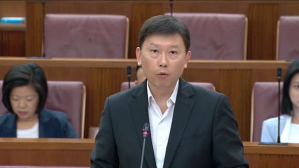 Chee Hong Tat sobre os custos de empréstimo e disponibilidade de crédito em Singapura